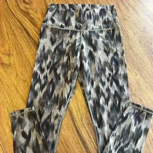 Varley Aztec Patterned Leggings